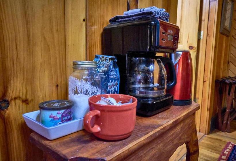 Номер Стандарт, Creekwalk Inn Bed And Breakfast With Cabins
