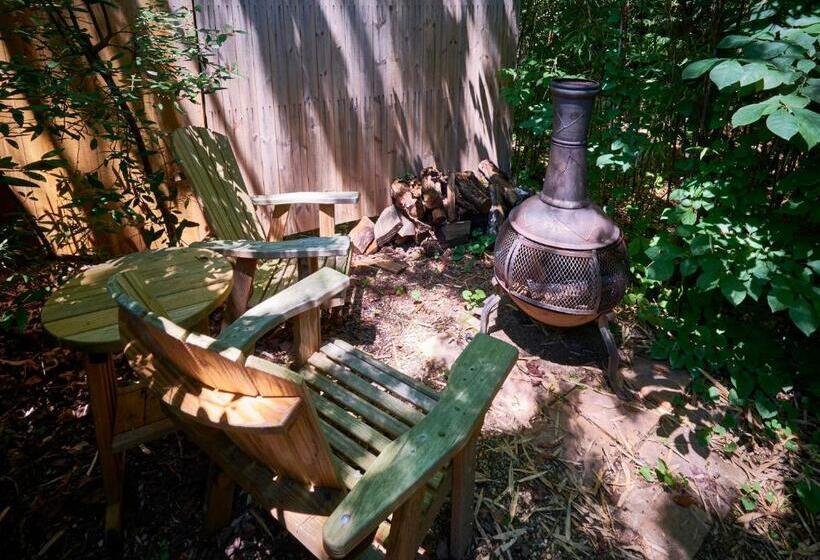 Стандартный Номер Кровать Кинг, Creekwalk Inn Bed And Breakfast With Cabins