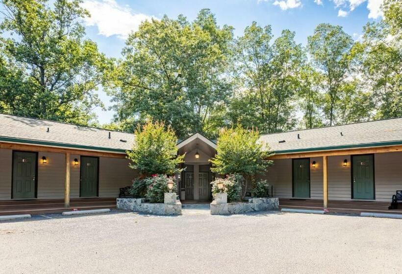 Номер Deluxe, Halesford Harbour Resort   Smith Mountain Lake