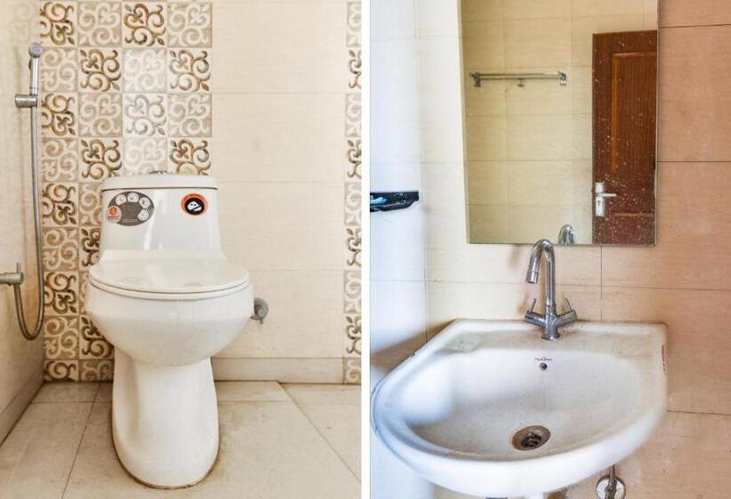 Номер Стандарт, Oyo 90099  Grand Beach