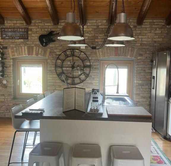 اتاق استاندارد, B&b La Corte Dei Vizi