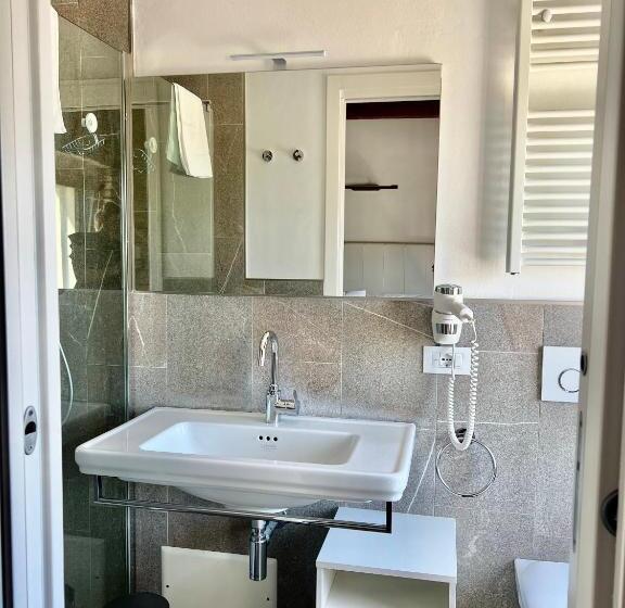 اتاق استاندارد با تخت بزرگ, B&b La Corte Dei Vizi