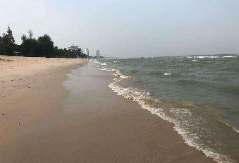 اتاق لوکس, เรนคอนโด ใกล้ ทะเลชะอำ หัวหิน By Napatsogood