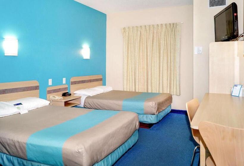 四人豪华间, Motel 6peterborough, On