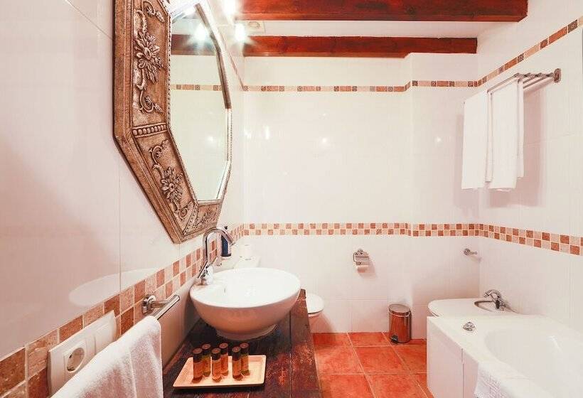 Четырехместный Номер Стандарт, Hacienda Mendoza