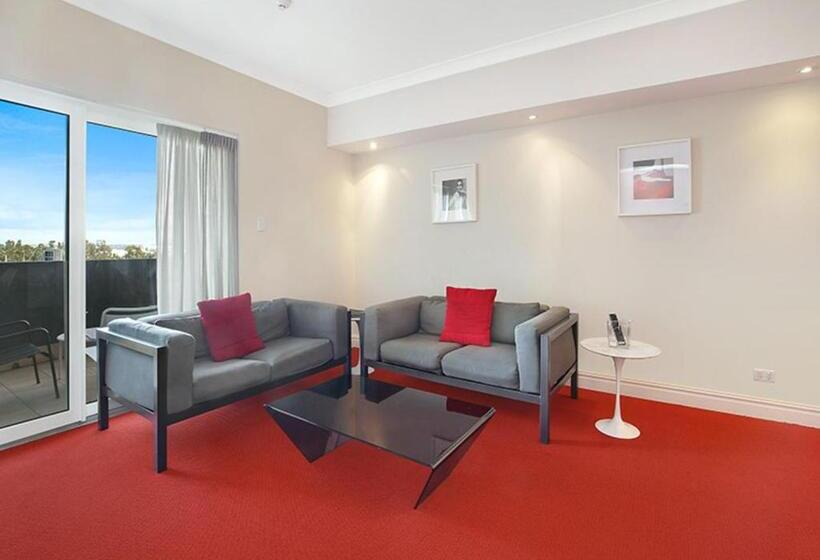 디럭스 스튜디오, Sydney Airport Suites