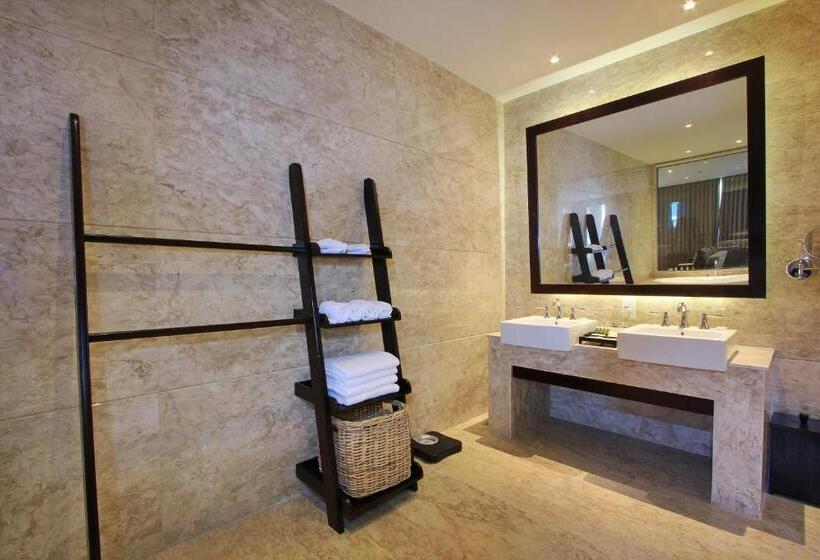 سوییت با چشم‌انداز دریا, Ulu Segara Luxury Suites & Villas