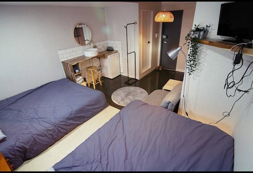 Quarto Familiar, 24 Guesthouse Sinchon
