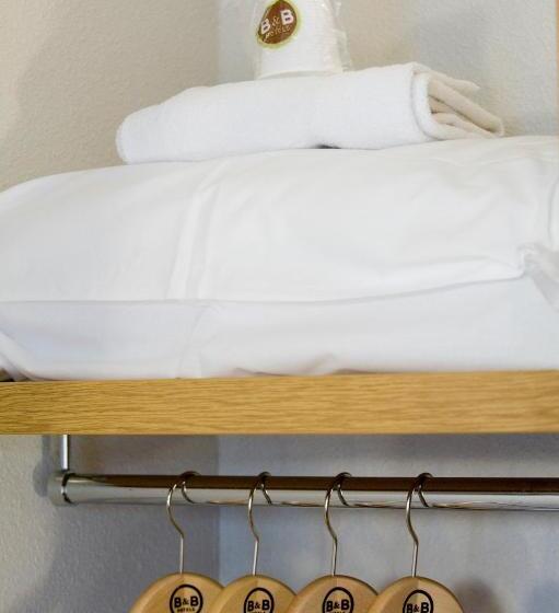 Четырехместный Номер Стандарт, B&b Hotel Fréjus Roquebrune Sur Argens