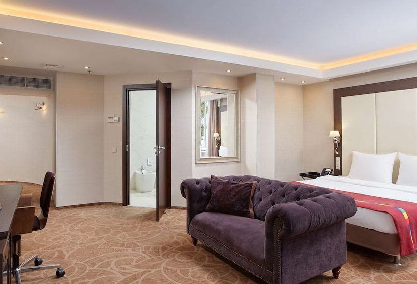 Полулюкс, Park Inn By Radisson Odintsovo