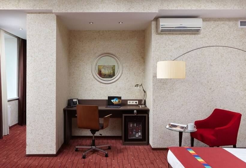 Люкс, Park Inn By Radisson Odintsovo