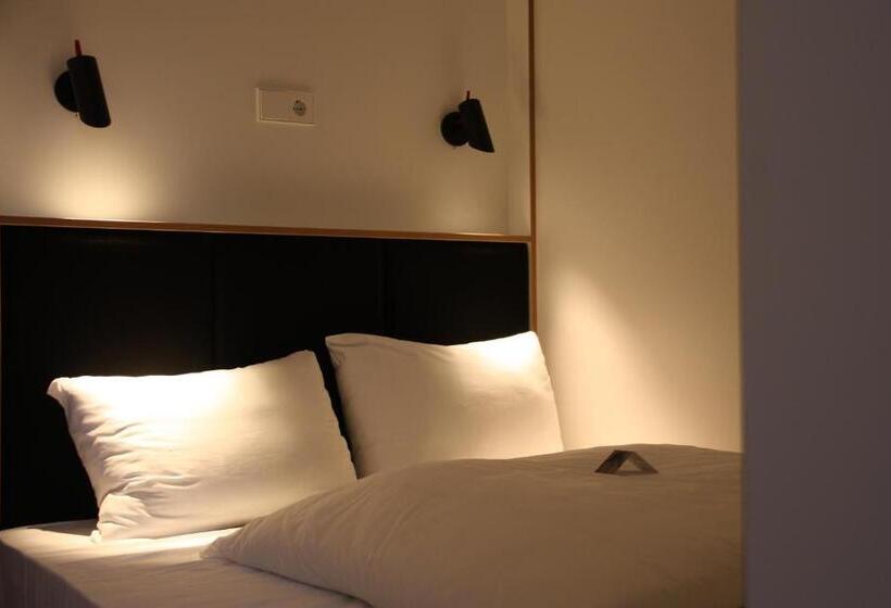 Standard Room, Zoku Amsterdam