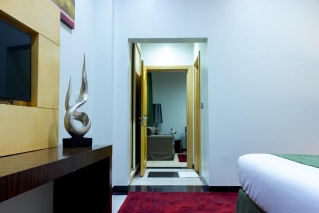 اتاق راحتی, Doha Dynasty
