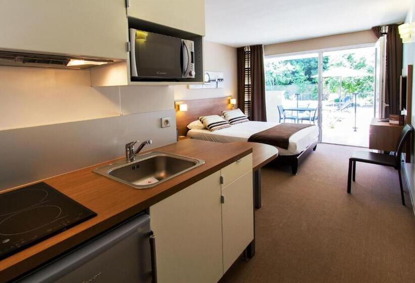 テラス付スーペリアルーム, Forme Hotel & Spa Montpellier Sud Est   Parc Expositions   Arena