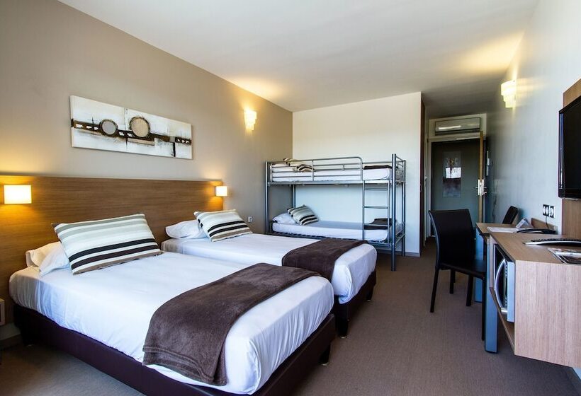 ファミリールーム, Forme Hotel & Spa Montpellier Sud Est   Parc Expositions   Arena