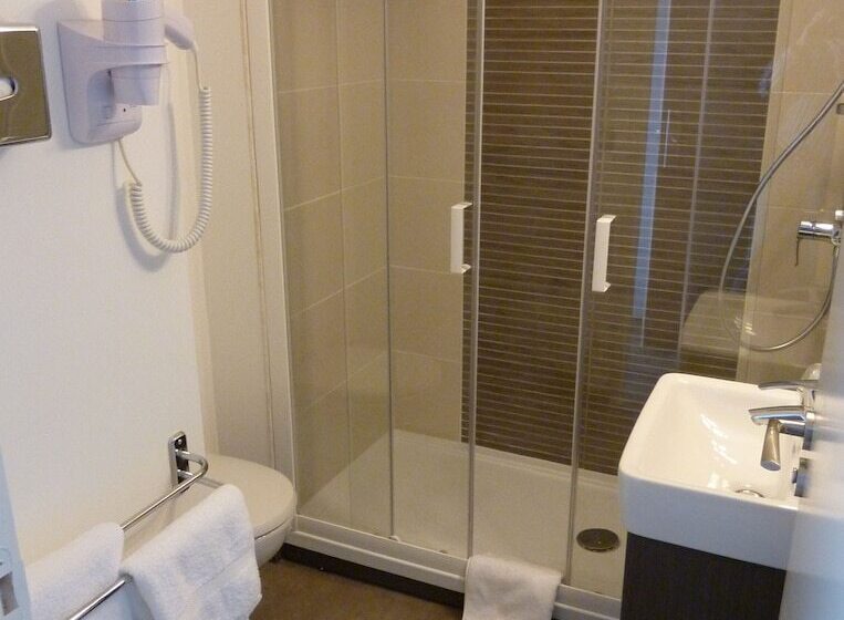 ファミリールーム, Forme Hotel & Spa Montpellier Sud Est   Parc Expositions   Arena