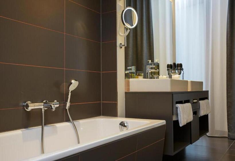 Полулюкс, Hyperion Hotel Hamburg