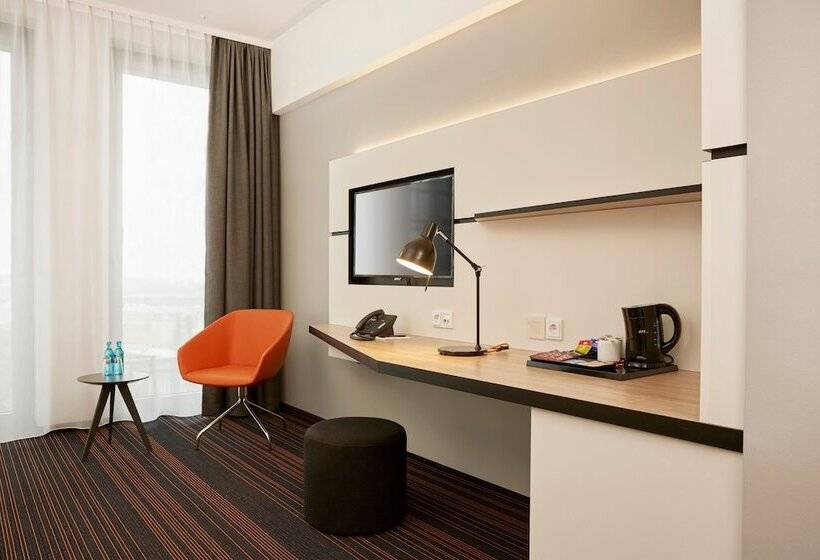 Номер Superior, Hyperion Hotel Hamburg