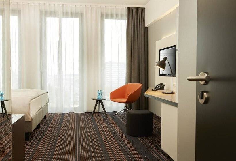 Номер Superior, Hyperion Hotel Hamburg