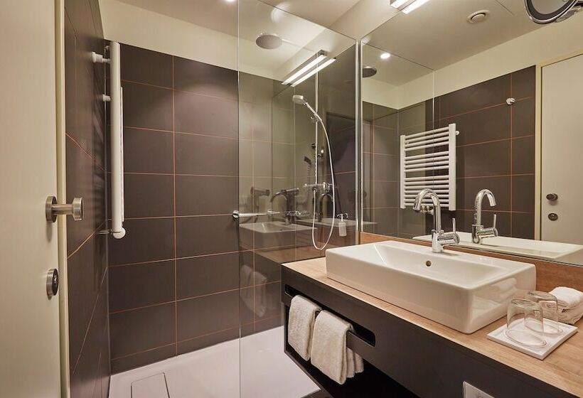Номер бизнес-класса, Hyperion Hotel Hamburg