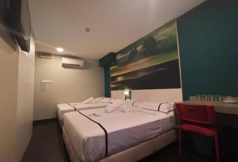 اتاق خانوادگی, Smile Hotel Chow Kit Pwtc