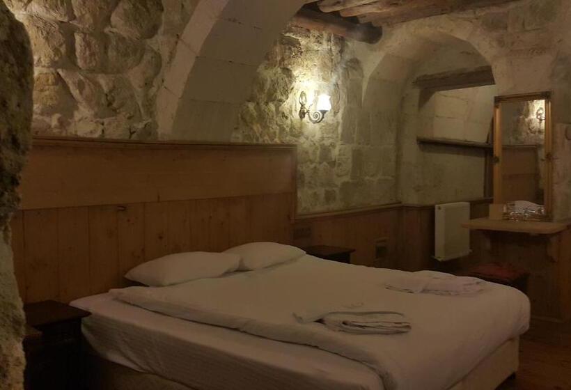 Номер Стандарт, Has Cave Konak