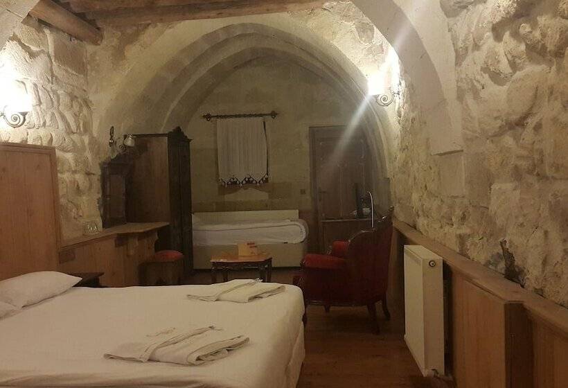 Номер Стандарт, Has Cave Konak