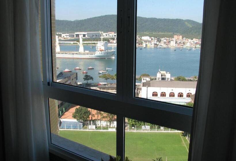 סוויטה דלוקס, Comfort Hotel Santos