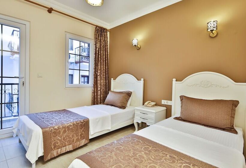 اتاق اساندارد با چشم‌انداز جانبی به دریا, Enda Boutique Hotel Kalkan