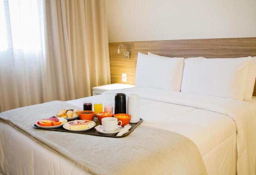 Номер Deluxe, Intercity Shopping Gravatai