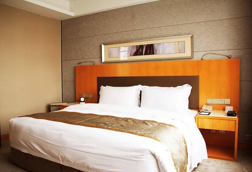 Family Suite, Jinling Grand