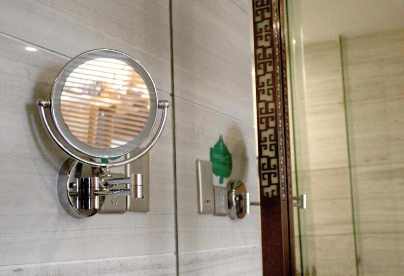 Family Suite, Jinling Grand