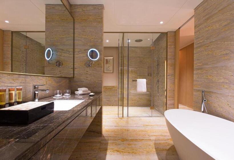 Номер Премиум, Sheraton Zhanjiang