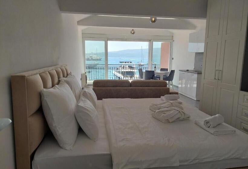 آپارتمان 1 خوابه با چشم‌انداز دریا, Opera Apartments