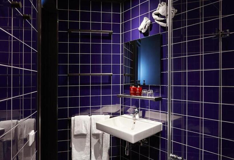 Standard Room, The Social Hub Amsterdam City