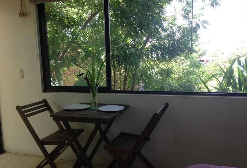 スタンダードルーム, Centro Sati Bungalow