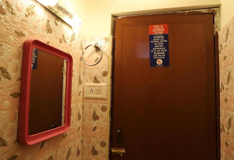 Трехместный Номер Deluxe, Just Guest House, Chennai Airport