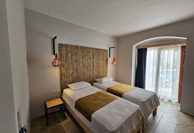 Номер Стандарт, Serpina Hotel   Adults Only