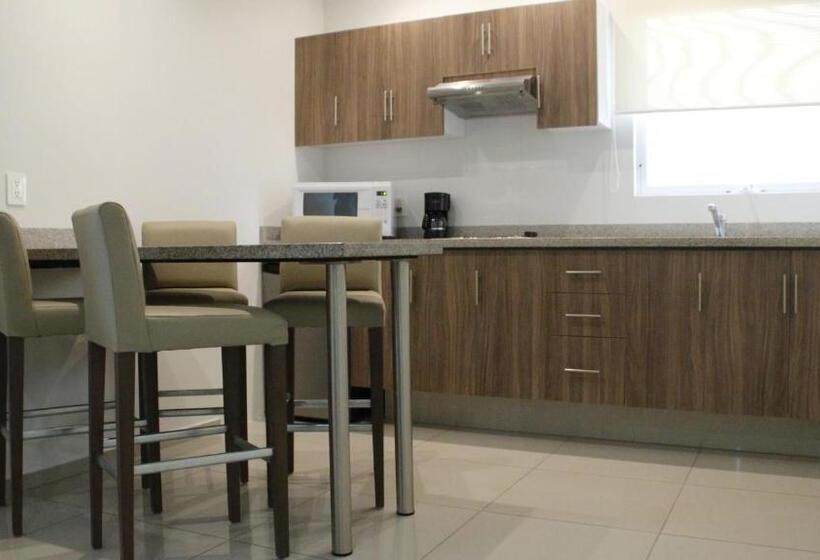 デラックスルーム, Suites Chapultepec