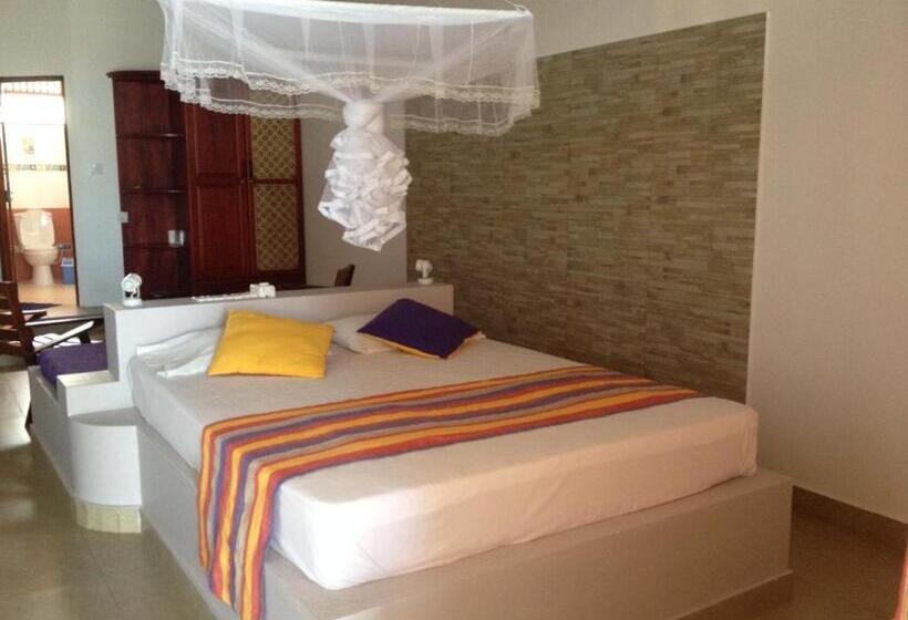 Номер Стандарт Трехместный, Ypsylon Tourist Resort
