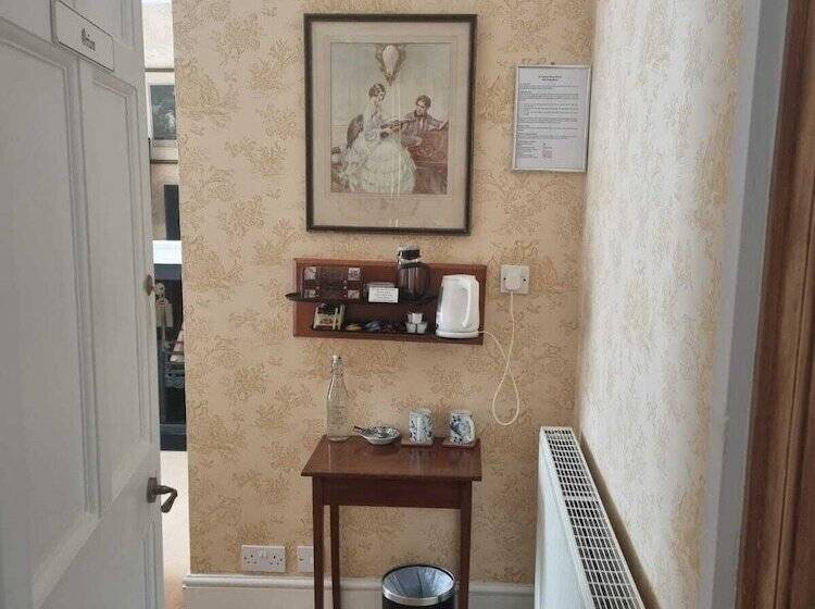 Номер Стандарт, St Vincent Guest House