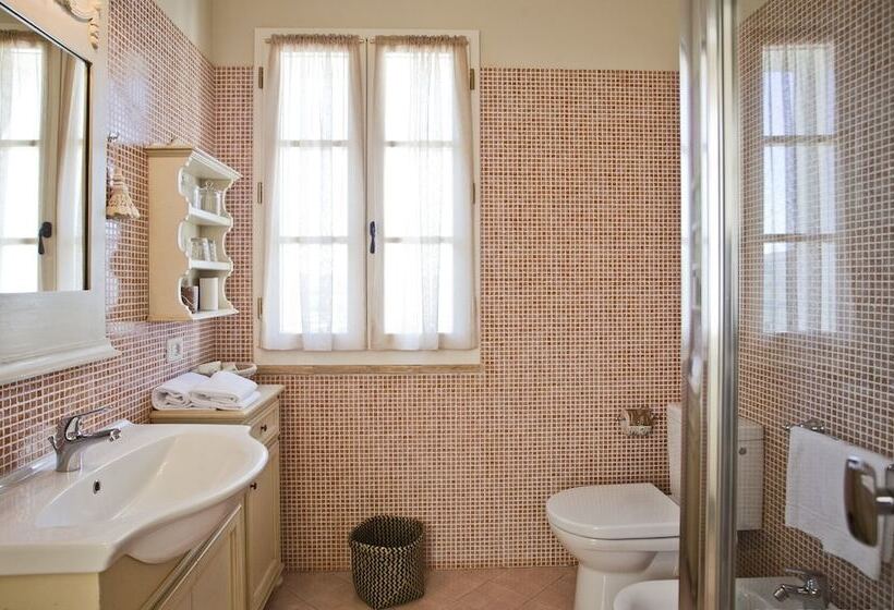 Люкс Вид на Бассейн, Borgo Conde Wine Resort