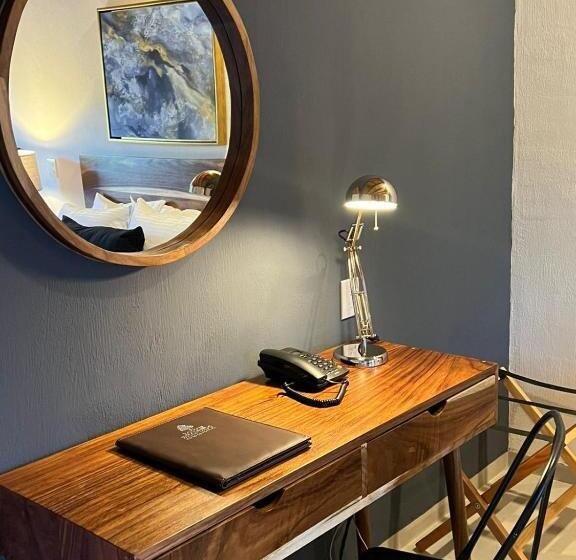 Superior Kamer, Bosque Escondido