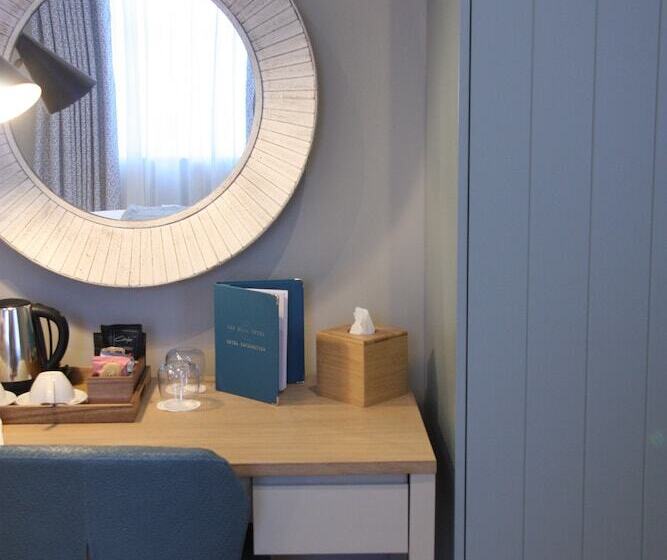 Номер Стандарт, The Bell Hotel, Saxmundham