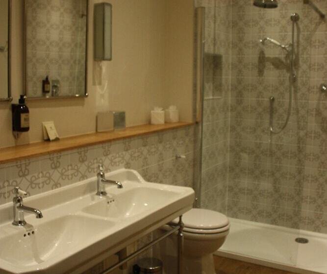 Люкс Повышенной Комфортности, The Bell Hotel, Saxmundham