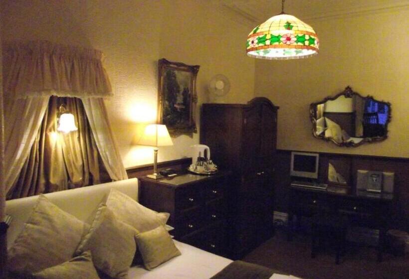 اتاق لوکس, The Molly House
