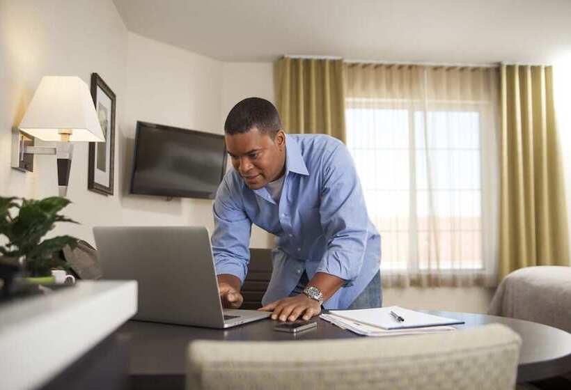 Люкс Кровать Кинг, Candlewood Suites College Station, An Ihg
