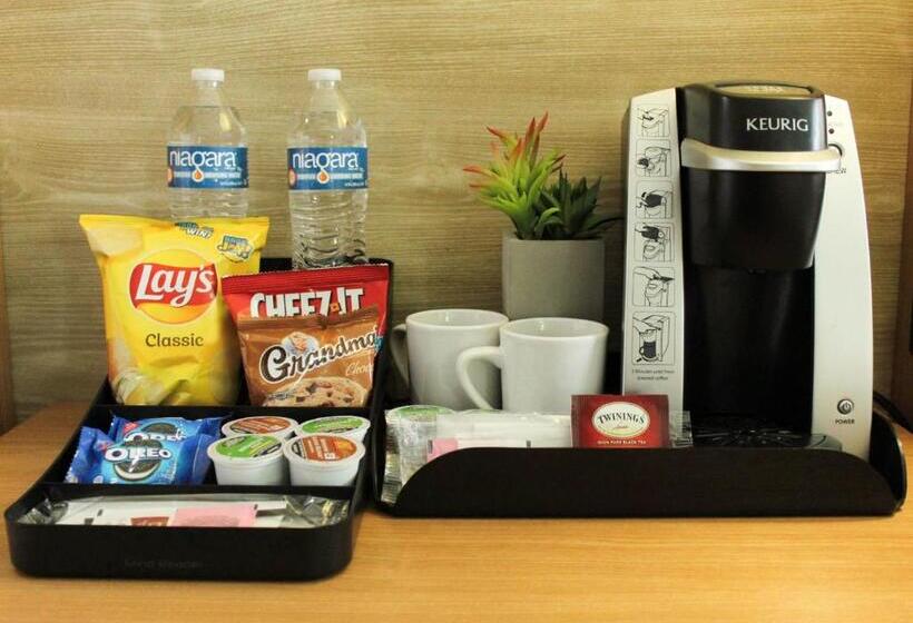 스탠다드 룸 더블 침대 2개, Holiday Inn San Marcos Convention Center, An Ihg