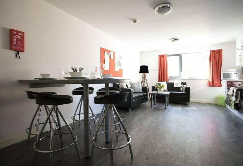 Номер Стандарт, Beaverbank Place   Campus Accommodation