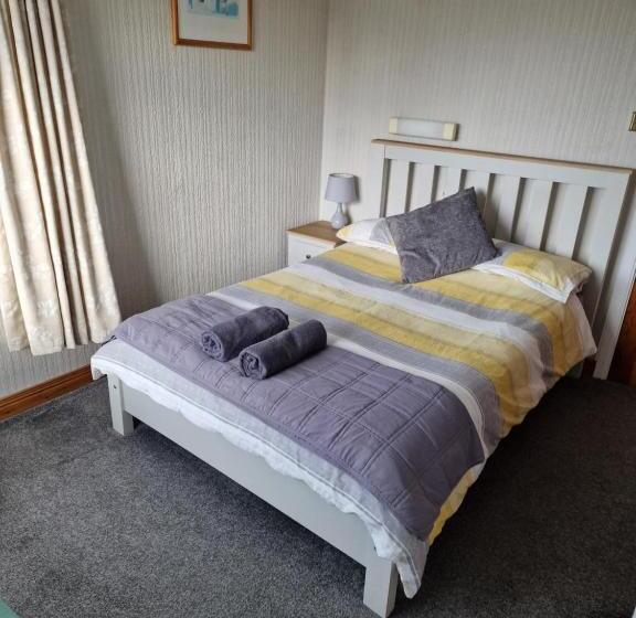 标准间, Brae Mar B&b